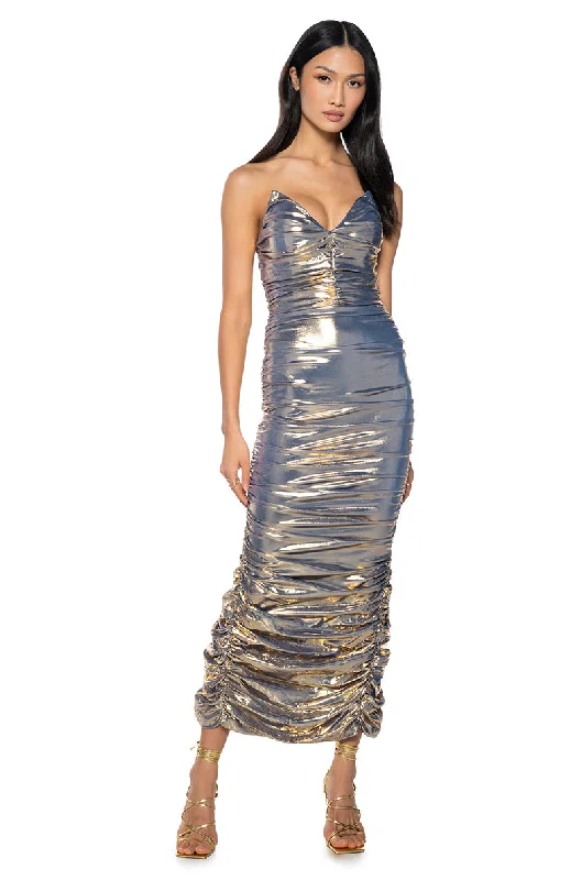 BRING THE HEAT METALLIC MAXI DRESS Stylish Button-Up Maxi Dress