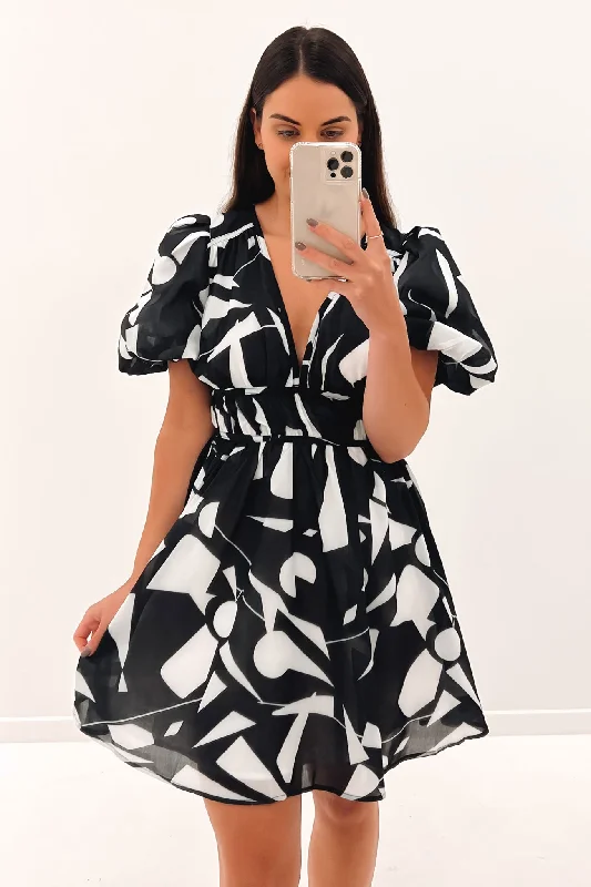 Tali Mini Dress Black Stylish Floral Print Mini Dress