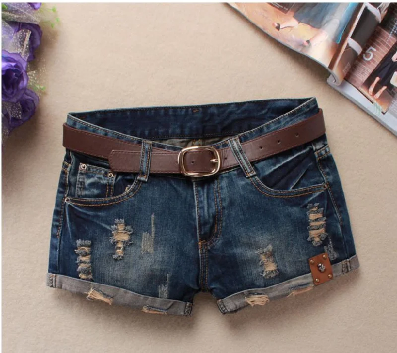 Autumn Denim Mini Shorts Women Rivet Holes Jeans Low Waist Shorts Fashionable Bootcut Jeans Autumn Denim Mini Shorts Women Rivet Holes Jeans Low Waist Shorts Fashionable Bootcut Jeans