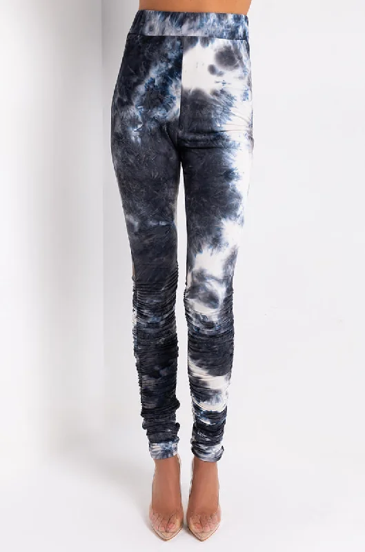 MISS THANG TIE DYE STACKED LEGGING