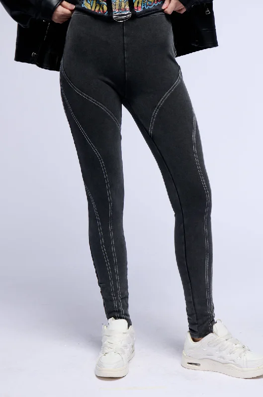 NIKKI CONTRAST LEGGING