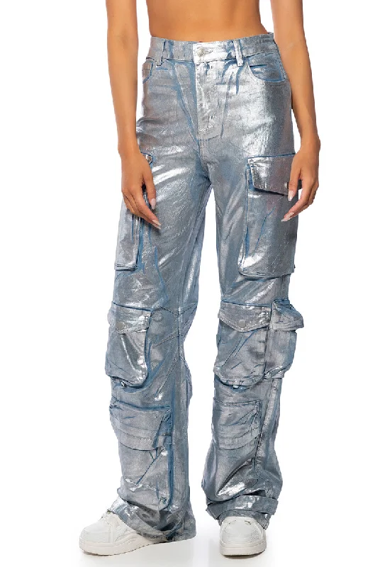 LA ISLA METALLIC CARGO JEANS