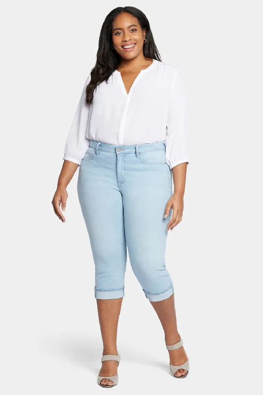 Marilyn Straight Crop Jeans In Plus Size - Brightside