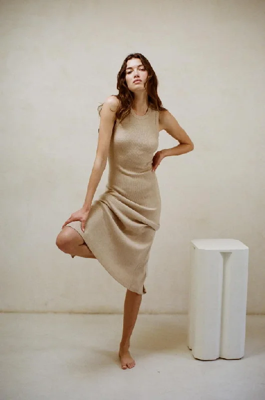 A. Ren Elosie Maxi Sweater Dress Beige